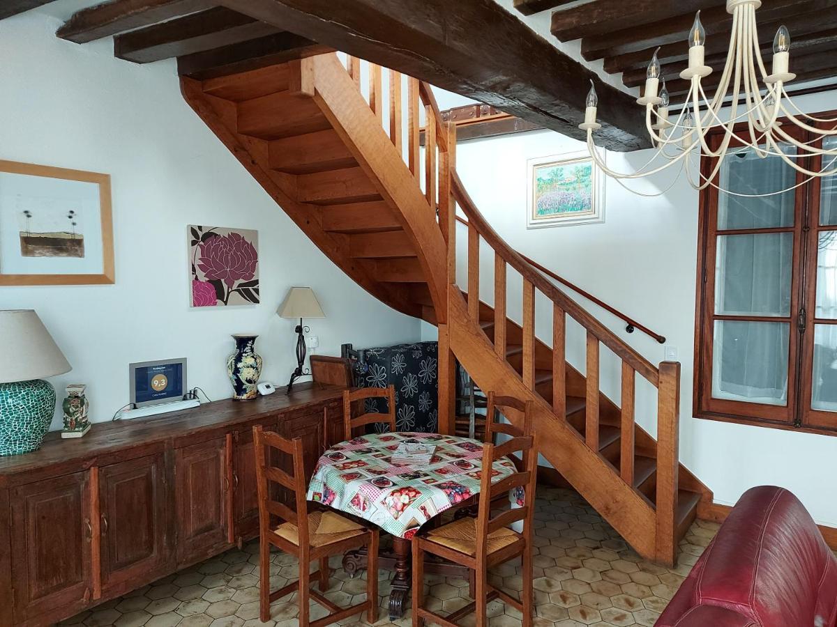 Chez Robins Villa Trie-Chateau Bagian luar foto