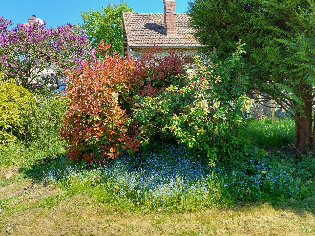 Chez Robins Villa Trie-Chateau Bagian luar foto